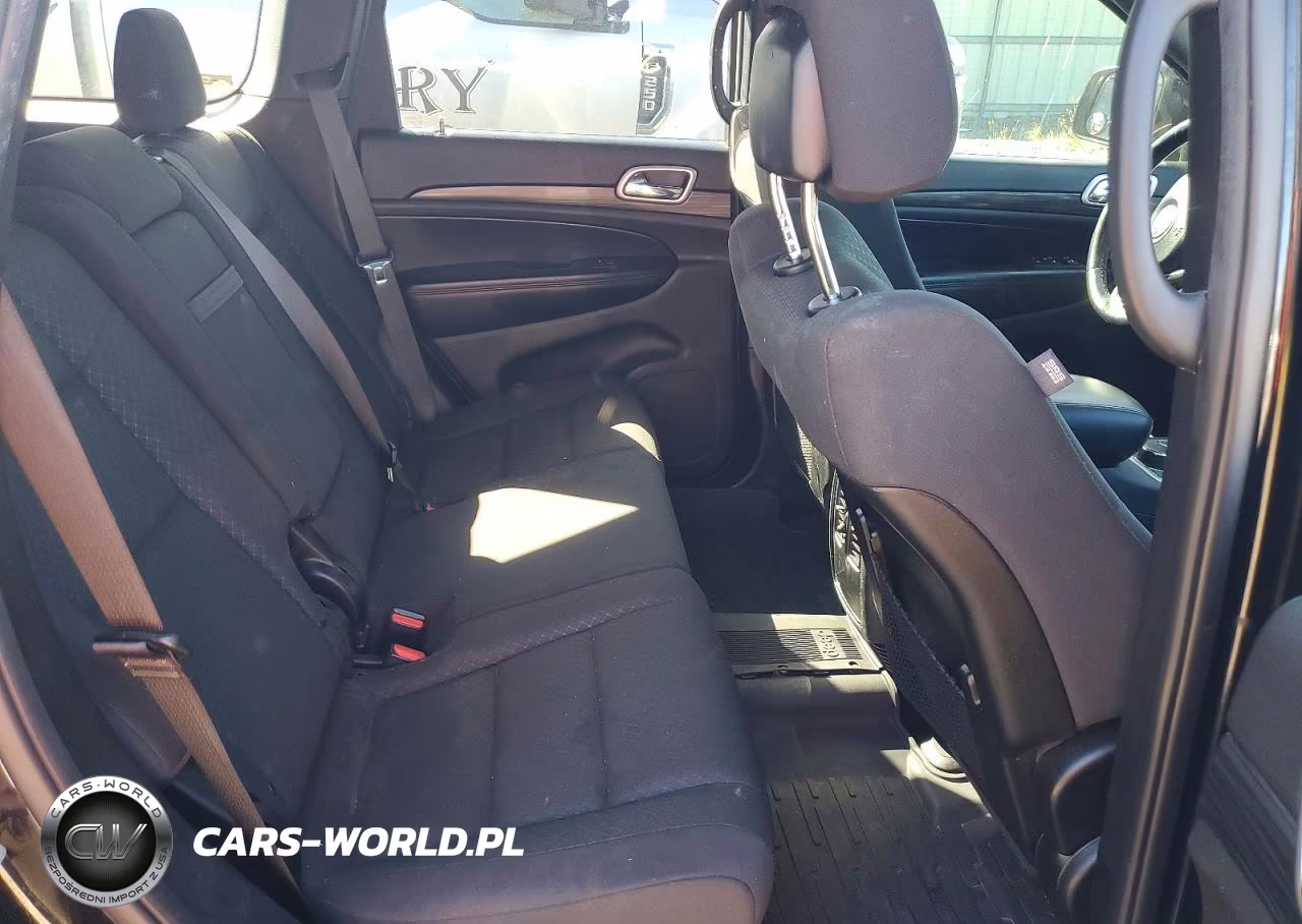 2019 Jeep Grand Cherokee Laredo VIN:1C4RJFAGXKC567949 - 11