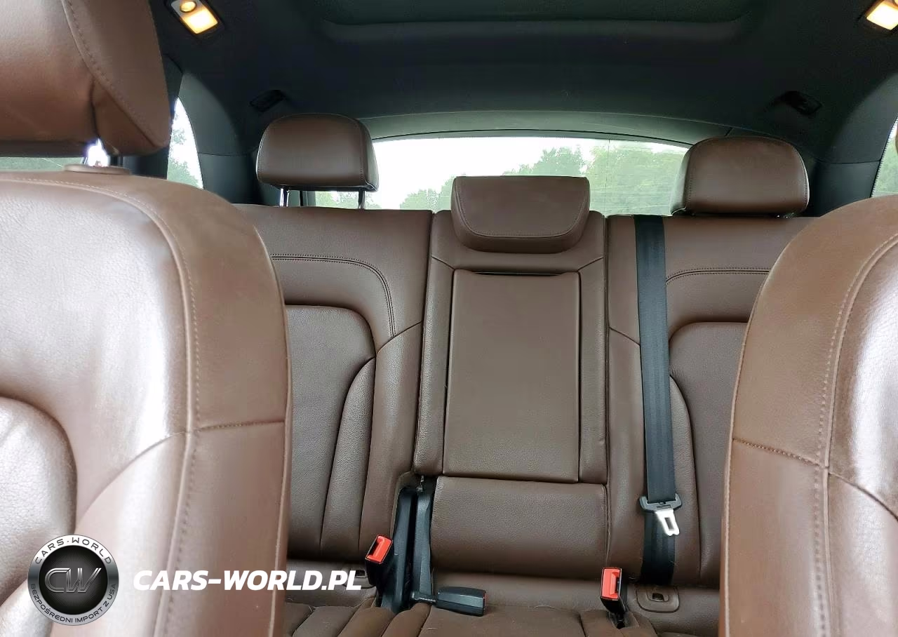 2017 Audi Q5 Premium VIN:WA1C2AFPXHA054990 - 10