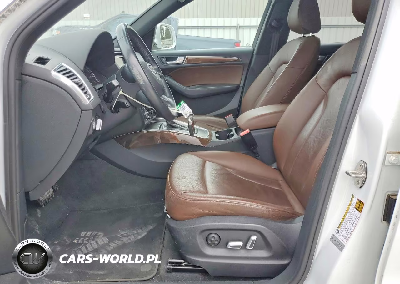 2017 Audi Q5 Premium VIN:WA1C2AFPXHA054990 - 7
