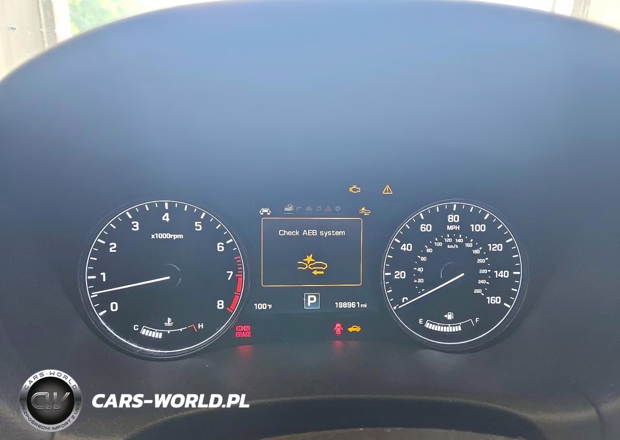 2015 Hyundai Genesis 5.0L VIN:KMHGN4JF5FU030747 - 9