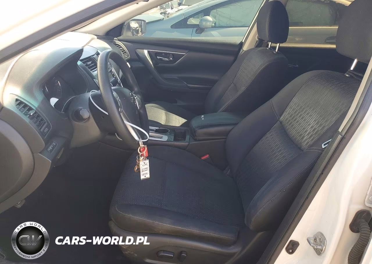 2016 Nissan Altima 2.5 S VIN:1N4AL3AP1GC250094 - 7