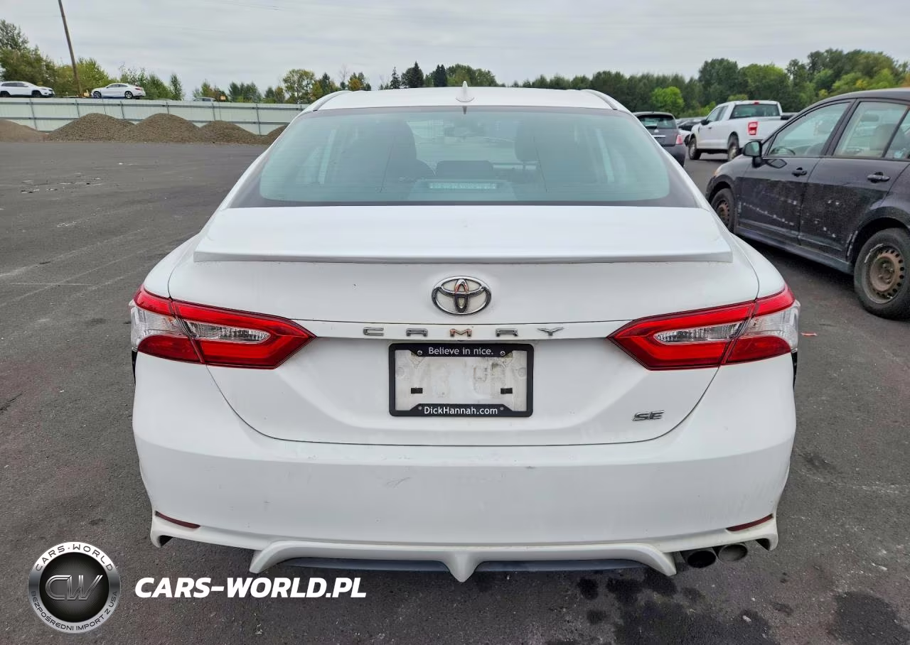 2020 Toyota Camry Se VIN:4T1G11AK4LU364819 - 6