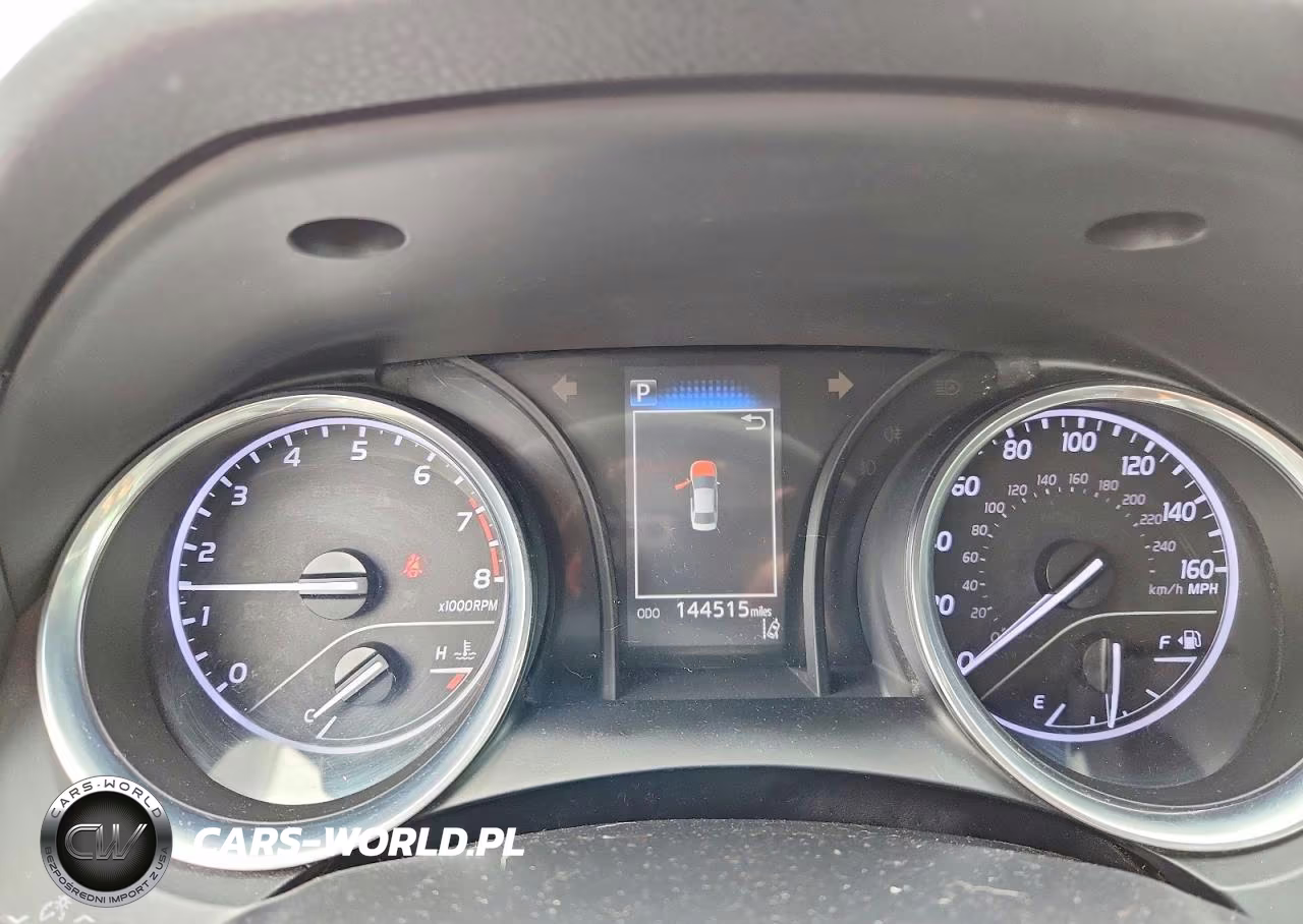2020 Toyota Camry Se VIN:4T1G11AK4LU364819 - 9