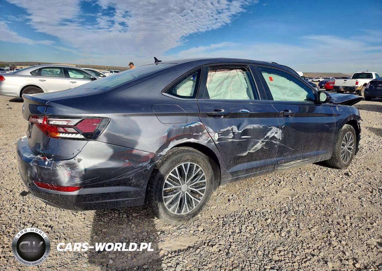 2019 Volkswagen Jetta S VIN:3VWC57BU2KM156657 - 3