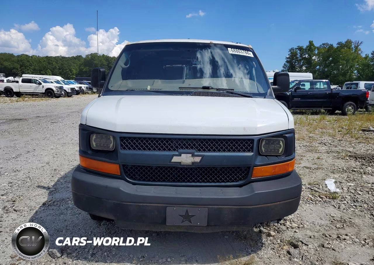 2012 Chevrolet Express G2500 VIN:1GCWGFCB1C1123911 - 5