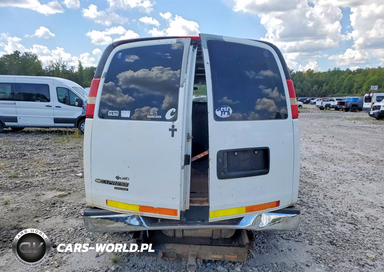 2012 Chevrolet Express G2500 VIN:1GCWGFCB1C1123911 - 6