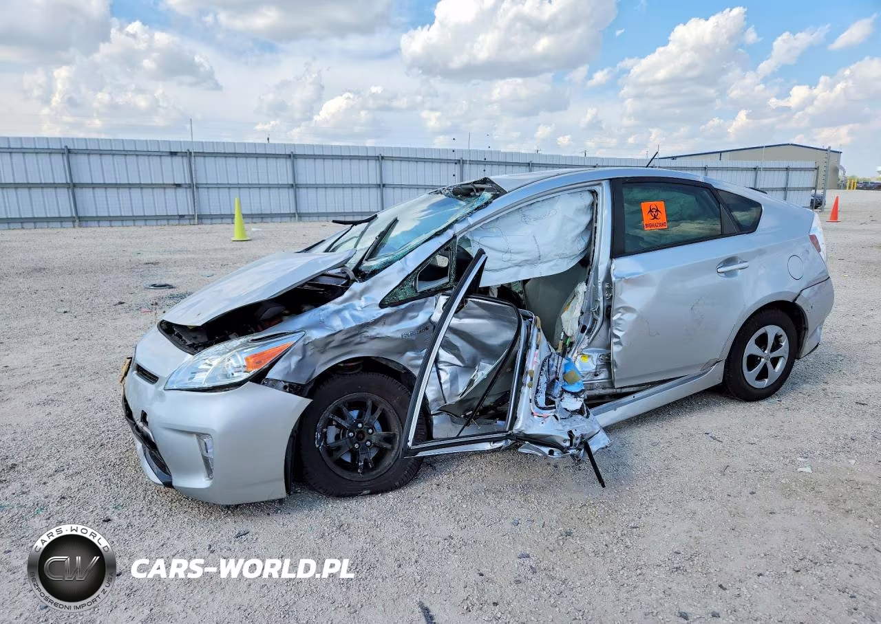 2014 Toyota Prius Three