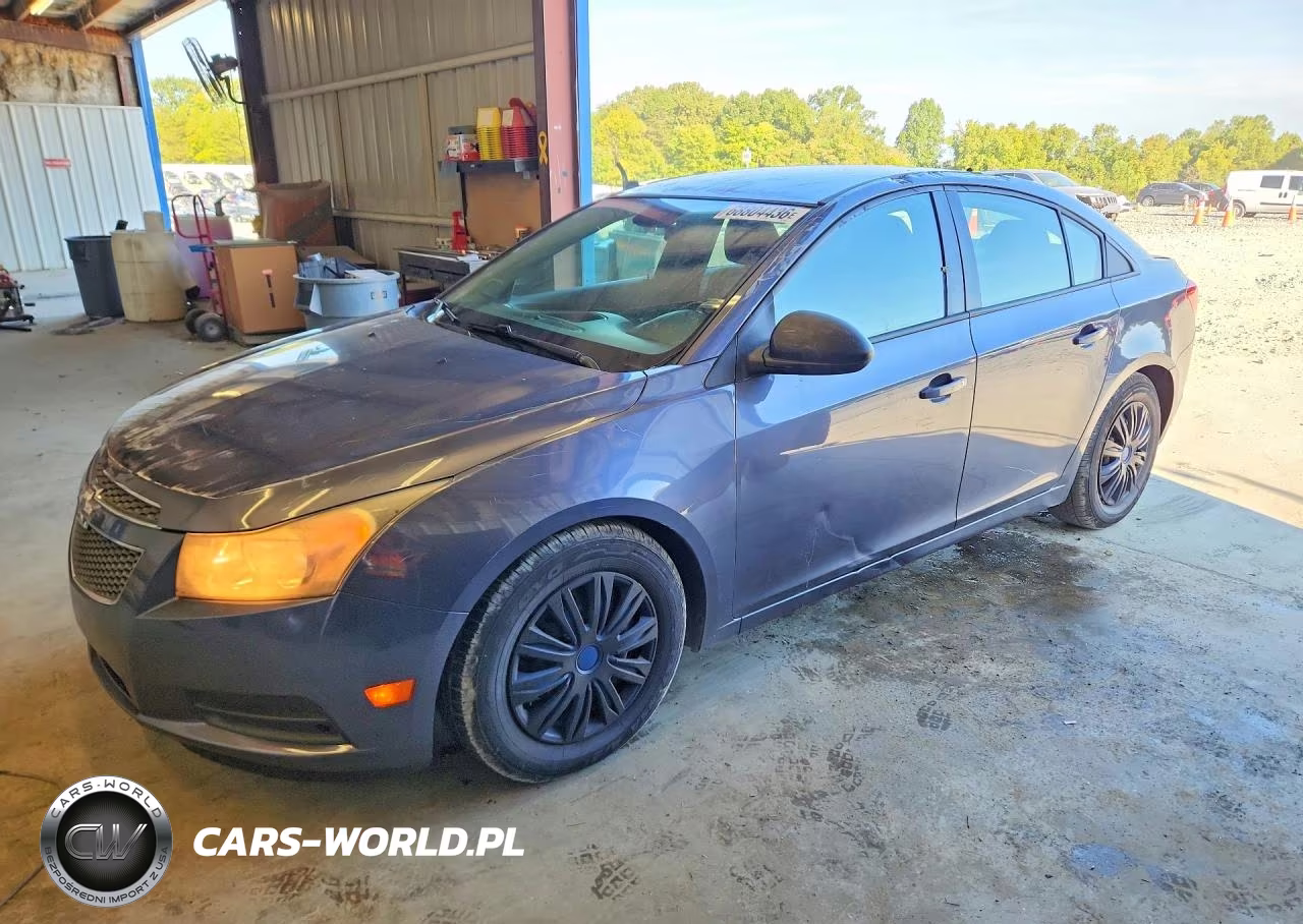 2013 Chevrolet Cruze Ls VIN:1G1PA5SG7D7244558 - 1
