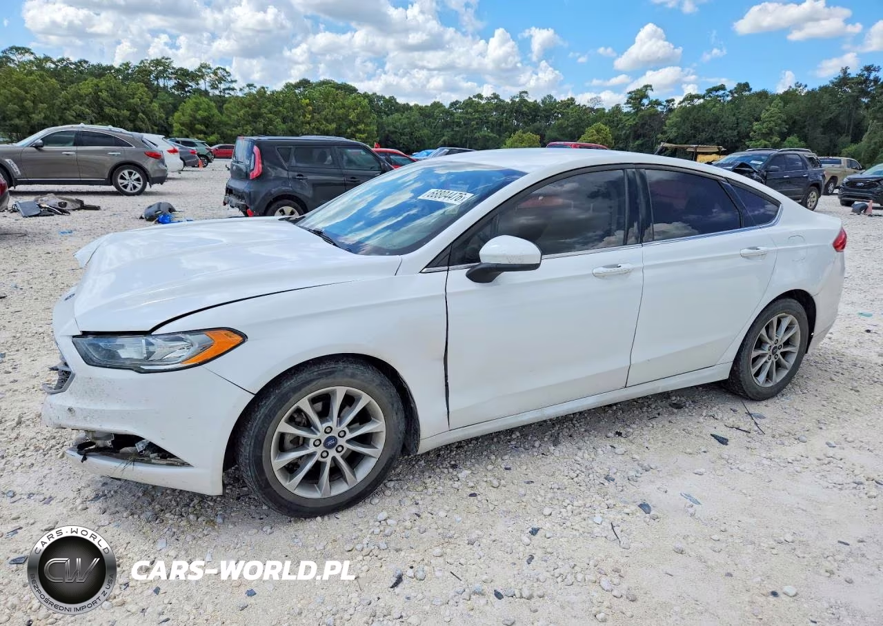 2017 Ford Fusion Se – zdjęcie 1 z 12