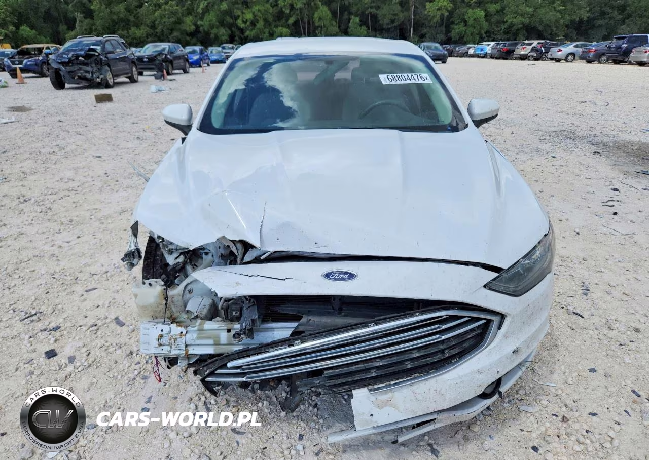 2017 Ford Fusion Se VIN:3FA6P0H7XHR235627 - 5
