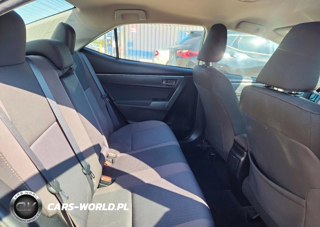 2017 Toyota Corolla Le VIN:2T1BURHE5HC849995 - 10
