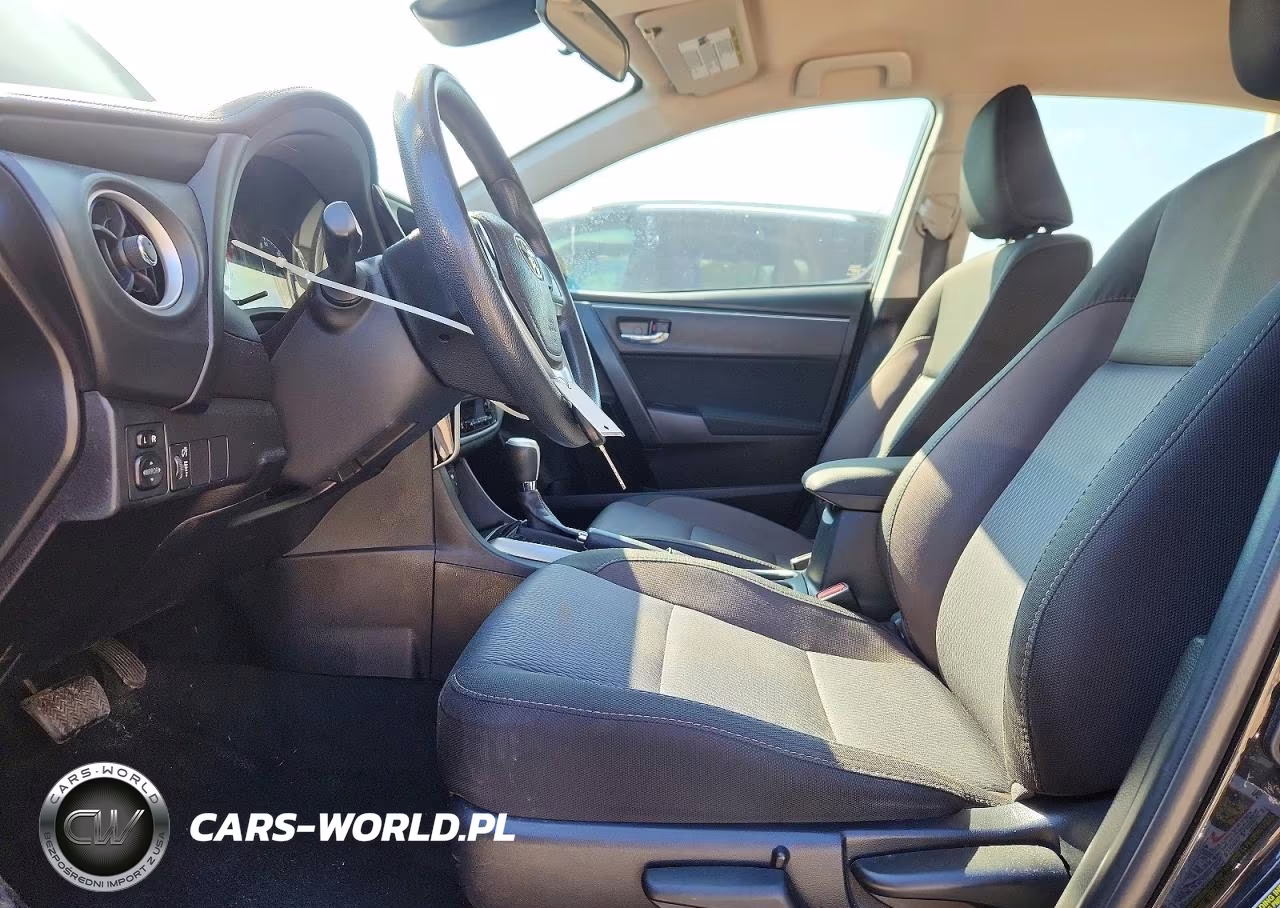 2017 Toyota Corolla Le VIN:2T1BURHE5HC849995 - 7