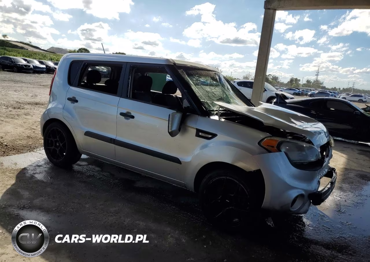 2012 Kia Soul Base VIN:KNDJT2A52C7446583 - 4