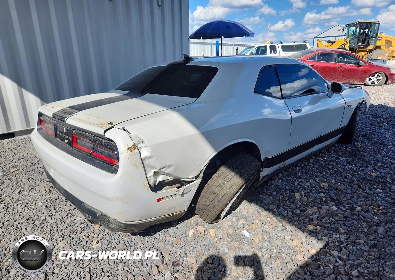 2015 Dodge Challenger Sxt Plus VIN:2C3CDZBGXFH782171 - 3