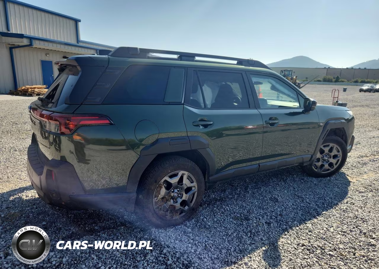 2026 Subaru Outback Premium VIN:JF2BUPBD7TY533122 - 3