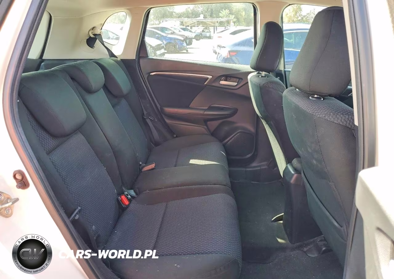 2019 Honda Fit Lx VIN:3HGGK5H41KM703315 - 10