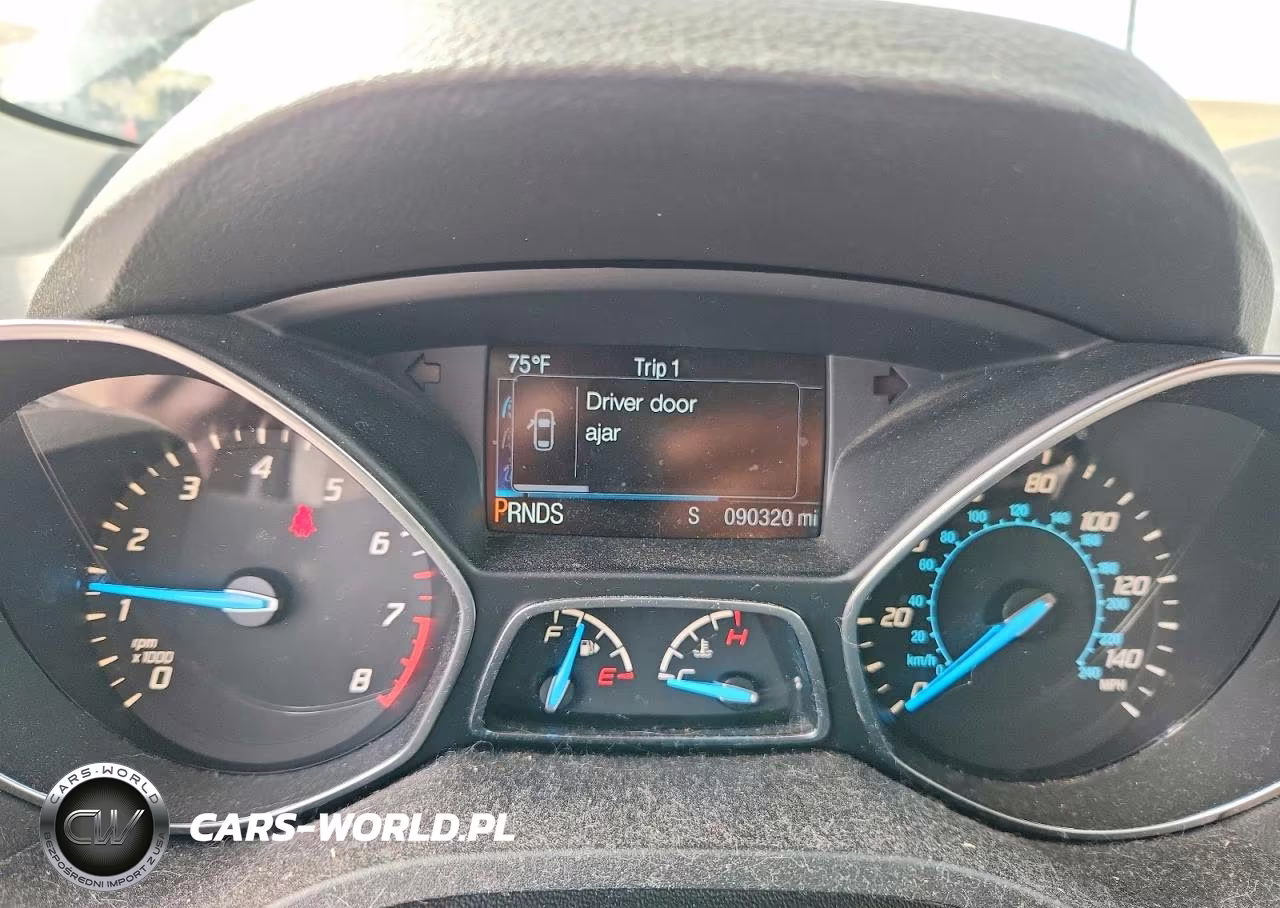 2014 Ford Escape Se VIN:1FMCU9GX7EUA13459 - 9