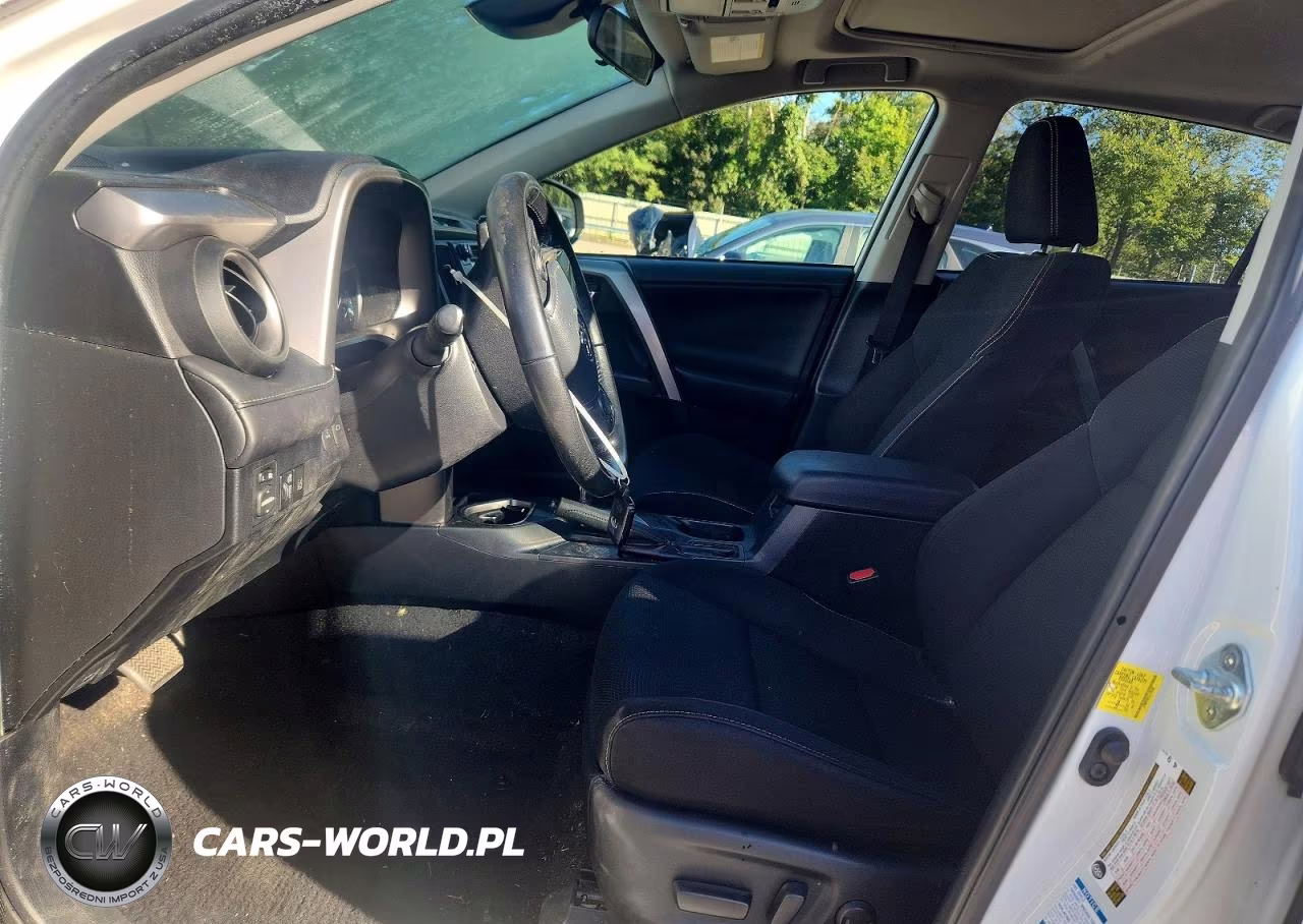 2018 Toyota Rav4 Xle VIN:JTMRFREV2JJ185307 - 7