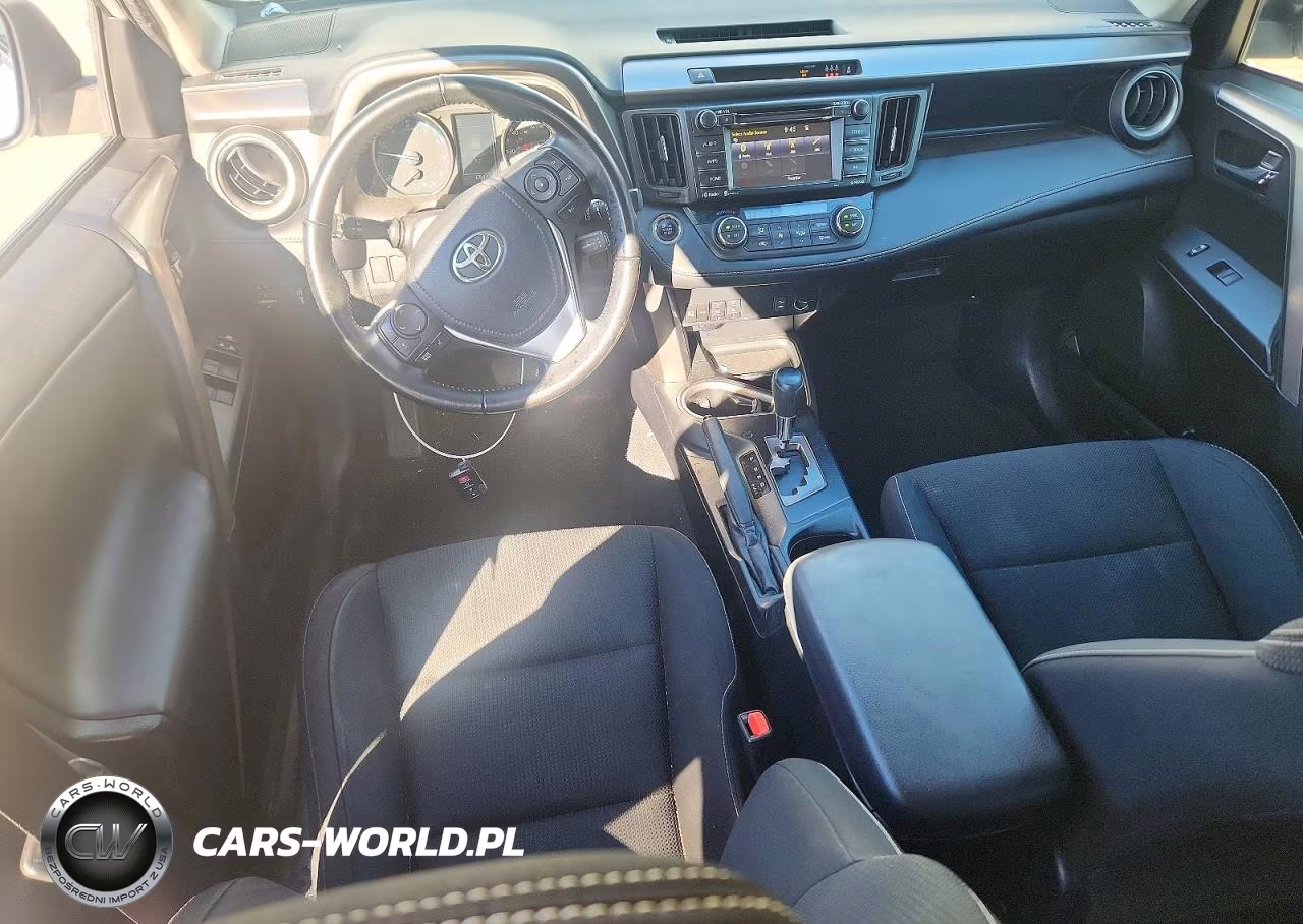 2018 Toyota Rav4 Xle VIN:JTMRFREV2JJ185307 - 8