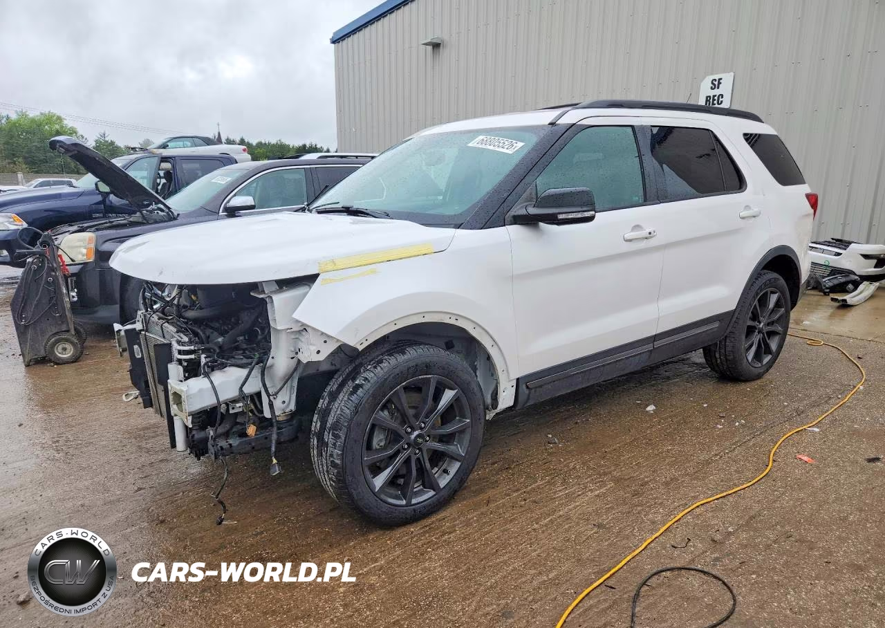 2018 Ford Explorer Xlt