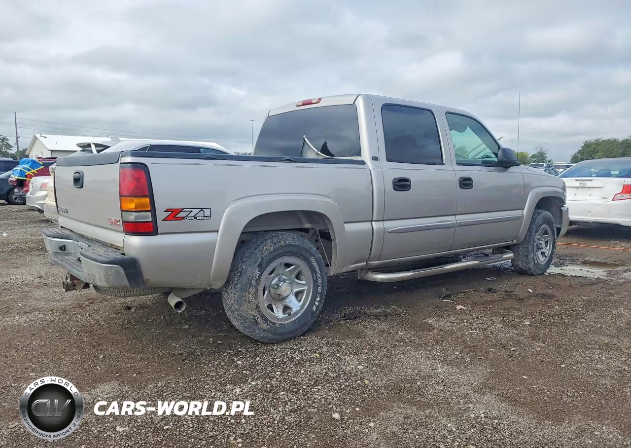 2005 GMC Sierra 1500 VIN:2GTEK13T751294763 - 3