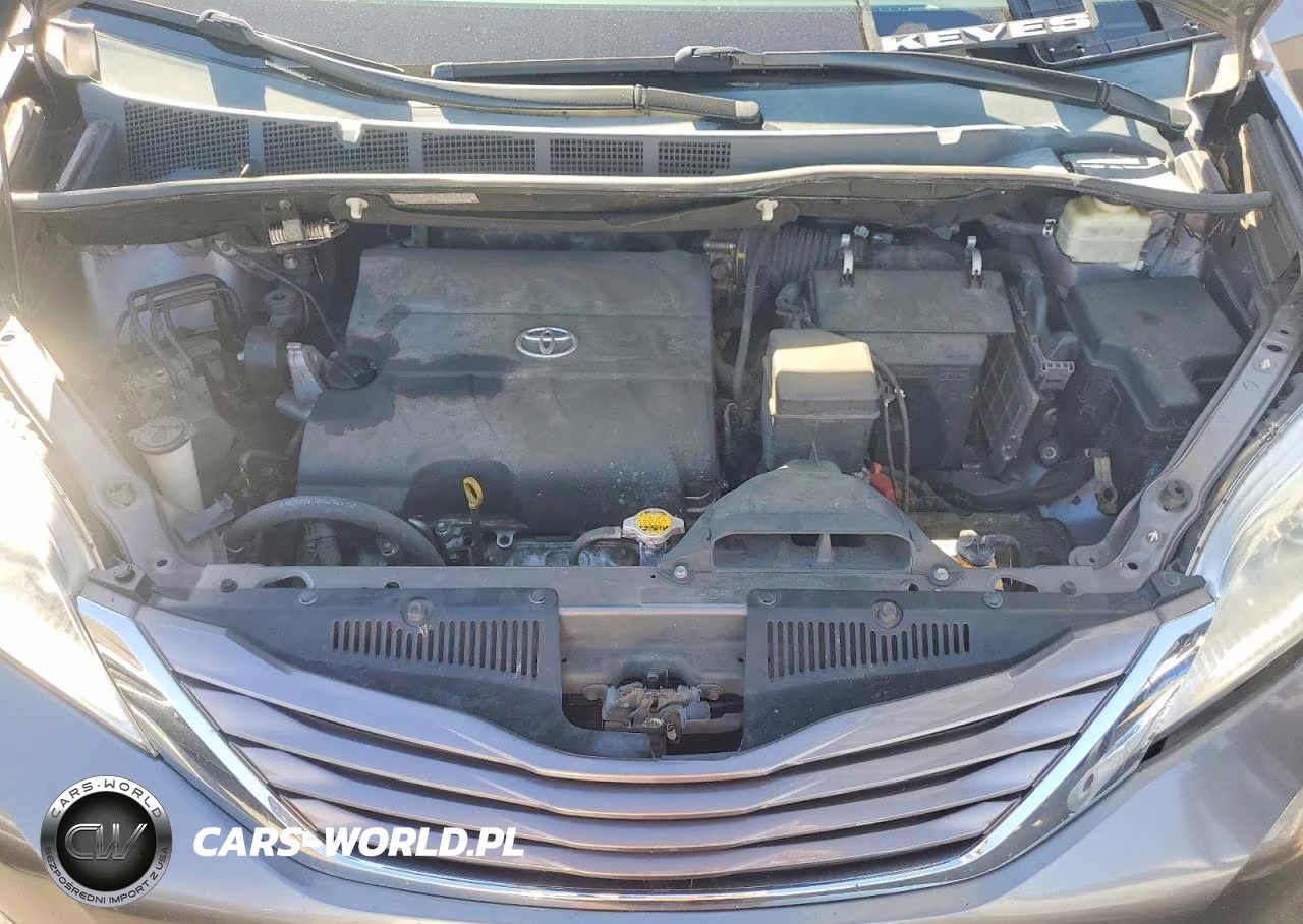 2015 Toyota Sienna Le VIN:5TDKK3DC2FS592824 - 12