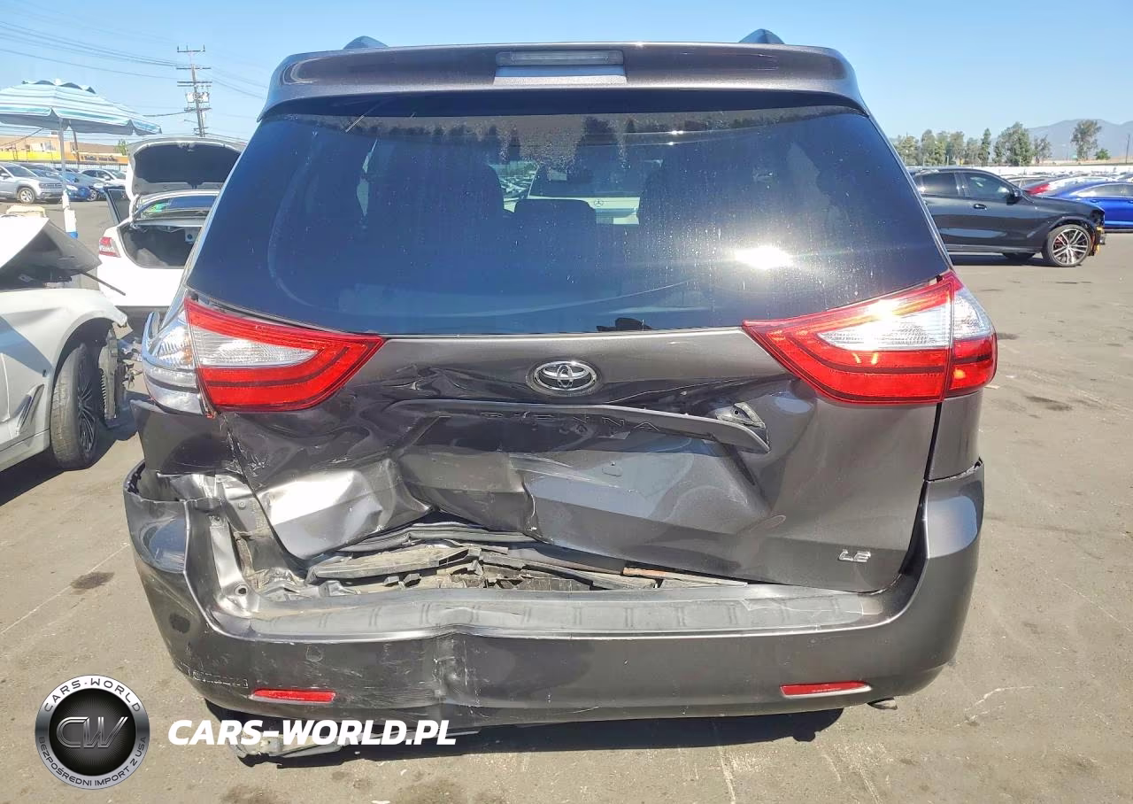 2015 Toyota Sienna Le VIN:5TDKK3DC2FS592824 - 6