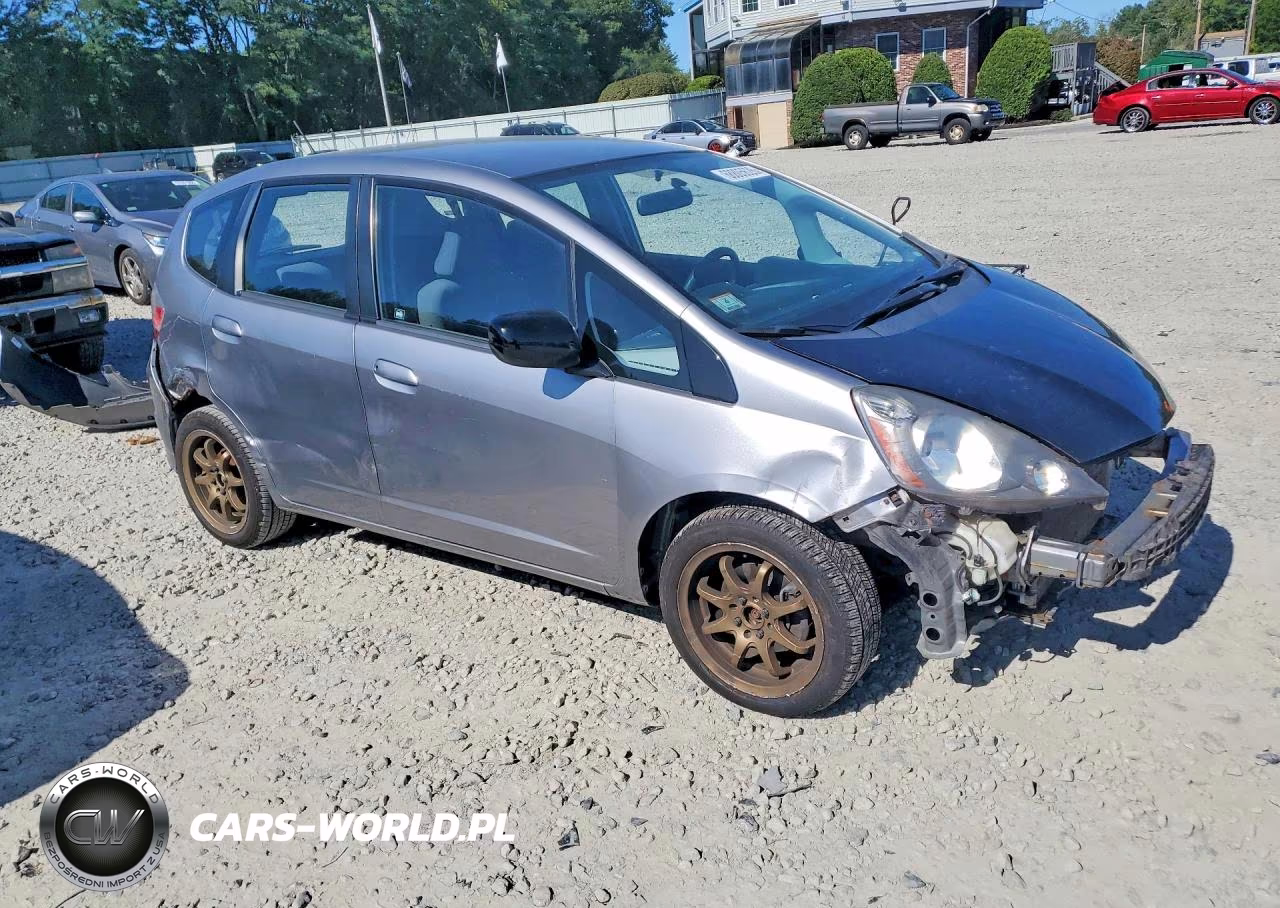 2009 Honda Fit VIN:JHMGE88279S067442 - 4