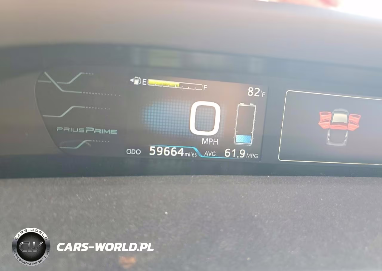 2018 Toyota Prius Prime Plus VIN:JTDKARFP6J3080144 - 9