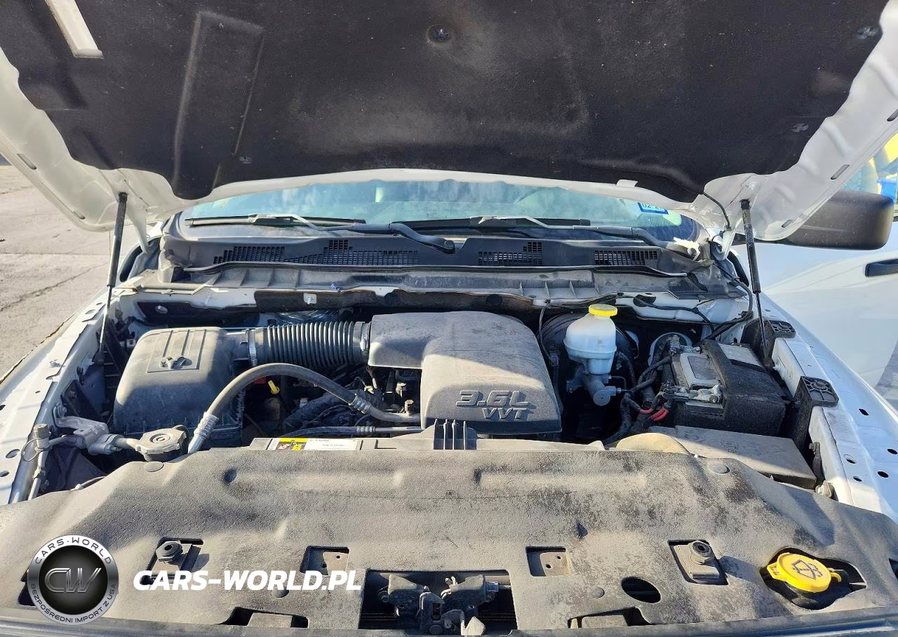 2022 Ram 1500 Classic Tradesman VIN:1C6RR6FG8NS161803 - 11