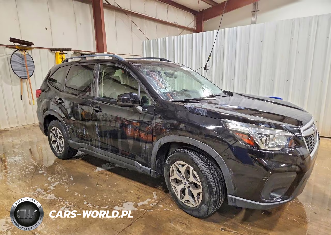 2019 Subaru Forester Premium VIN:JF2SKAEC5KH411265 - 4