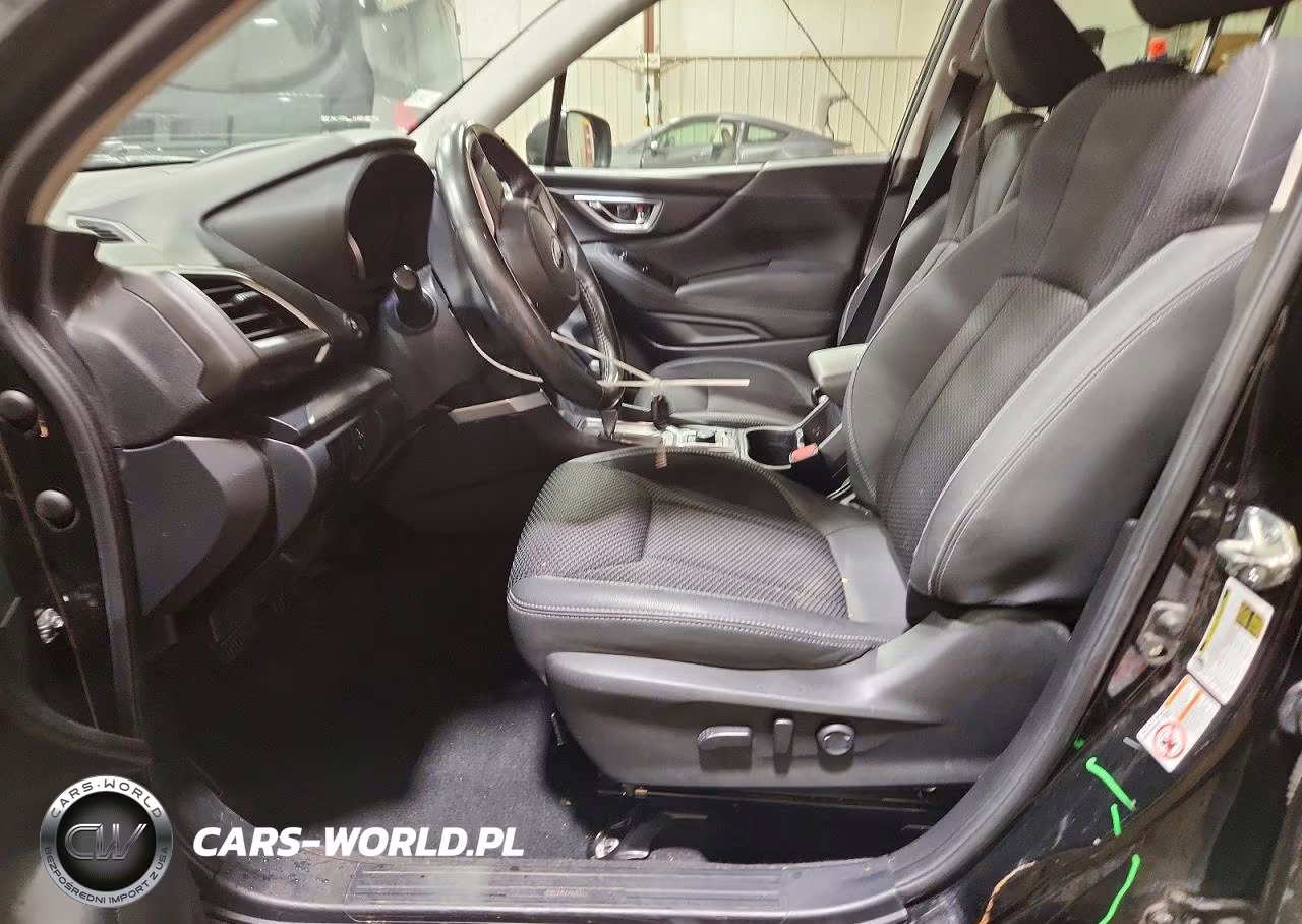 2019 Subaru Forester Premium VIN:JF2SKAEC5KH411265 - 7