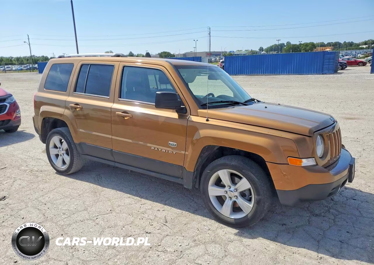2011 Jeep Patriot Latitude VIN:1J4NT4GB7BD169174 - 4