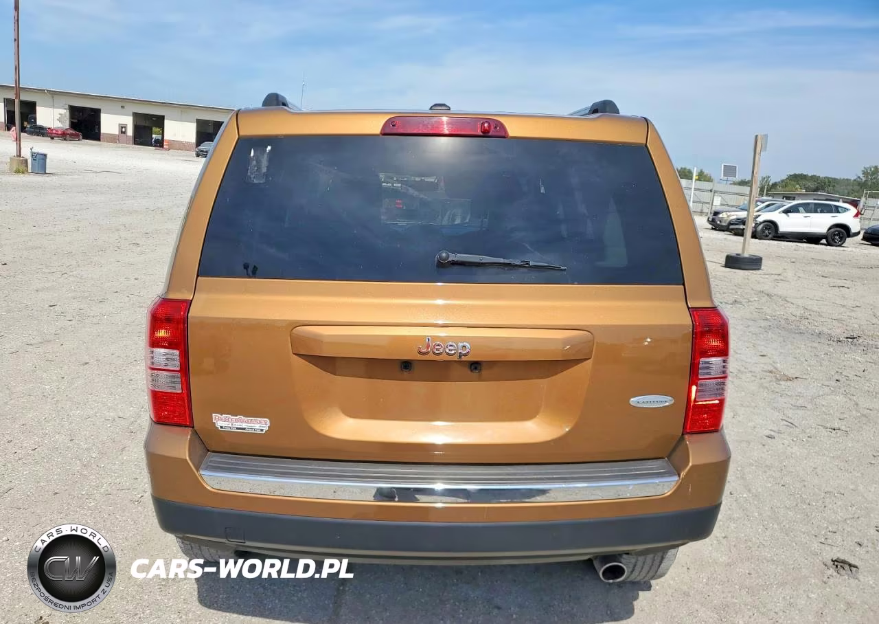 2011 Jeep Patriot Latitude VIN:1J4NT4GB7BD169174 - 6