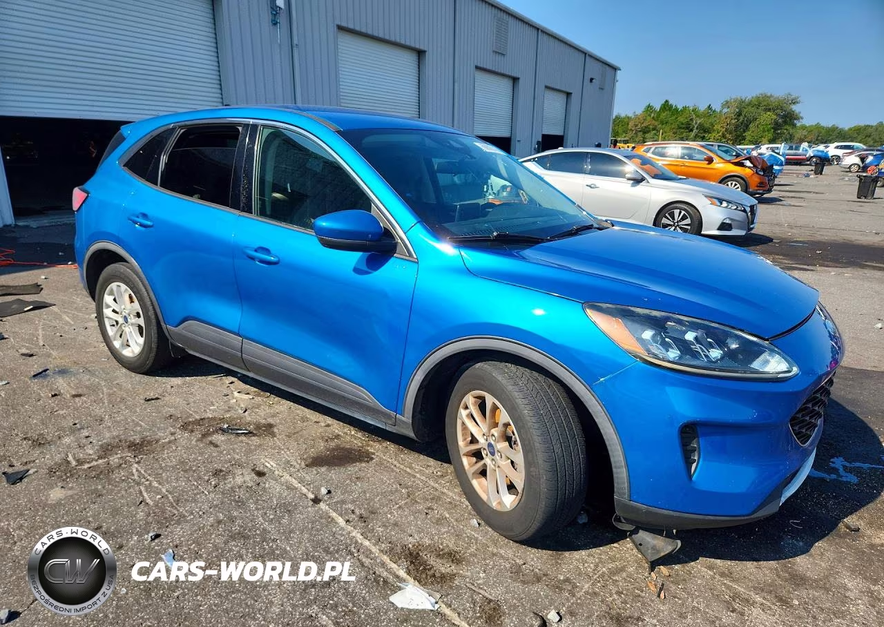 2020 Ford Escape Se VIN:1FMCU0G60LUA59392 - 4