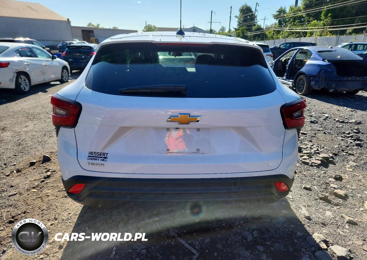 2025 Chevrolet Trax Ls VIN:KL77LFEP0SC313417 - 6