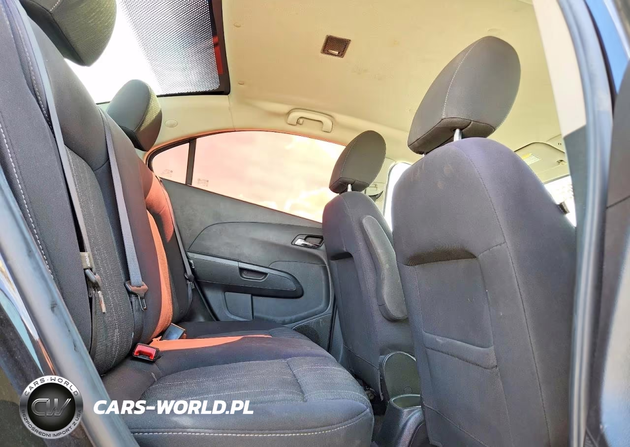 2015 Chevrolet Sonic Lt VIN:1G1JC5SH9F4177295 - 10