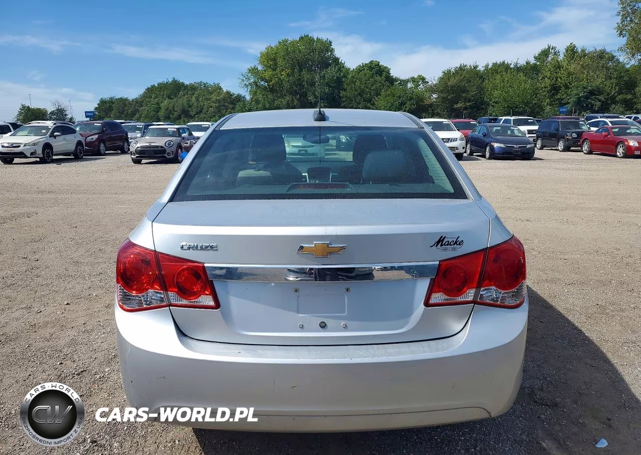 2016 Chevrolet Cruze Limited Ls VIN:1G1PC5SHXG7146776 - 6