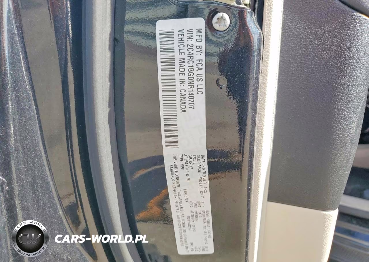 2022 Chrysler Pacifica Touring L VIN:2C4RC1BG0NR140707 - 13