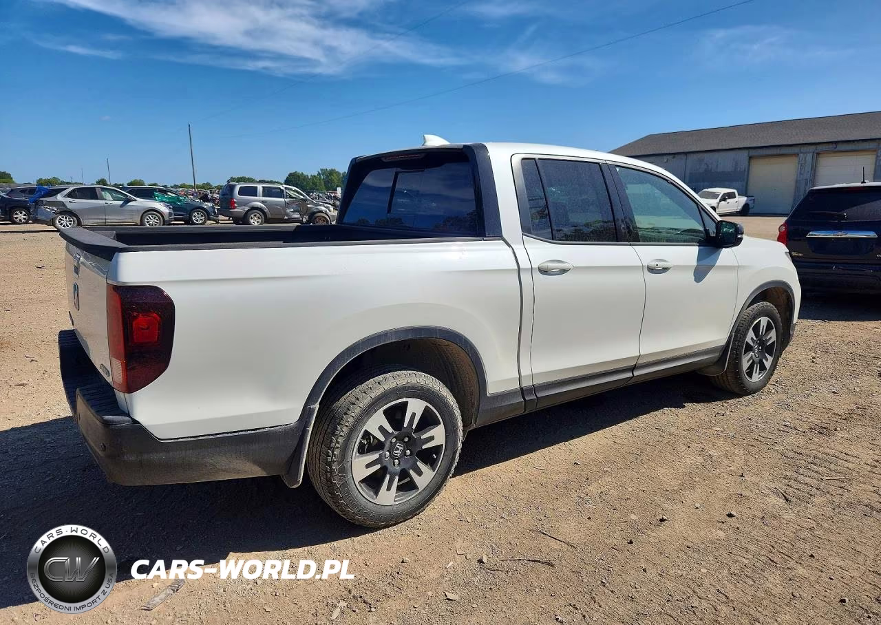 2021 Honda Ridgeline Black Edition VIN:5FPYK3F8XMB025479 - 3