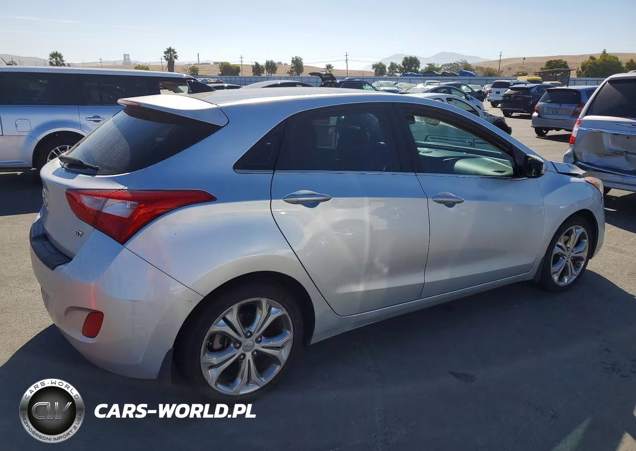 2013 Hyundai Elantra Gt Base VIN:KMHD35LE3DU110452 - 3