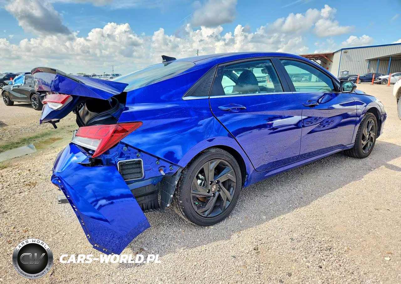 2026 Hyundai Elantra Sel Sport Premium VIN:KMHLS4DG4TU133830 - 3