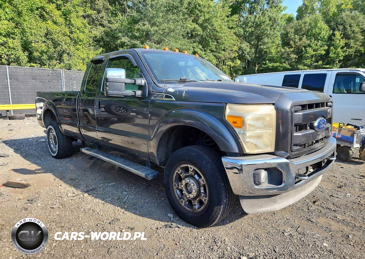2015 Ford F250 Super Duty VIN:1FT7X2B6XFEB20195 - 4