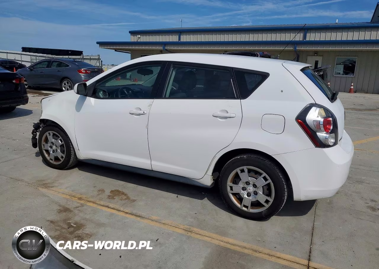 2010 Pontiac Vibe VIN:5Y2SP6E04AZ414900 - 2