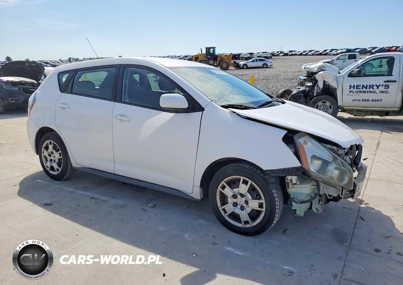 2010 Pontiac Vibe VIN:5Y2SP6E04AZ414900 - 4