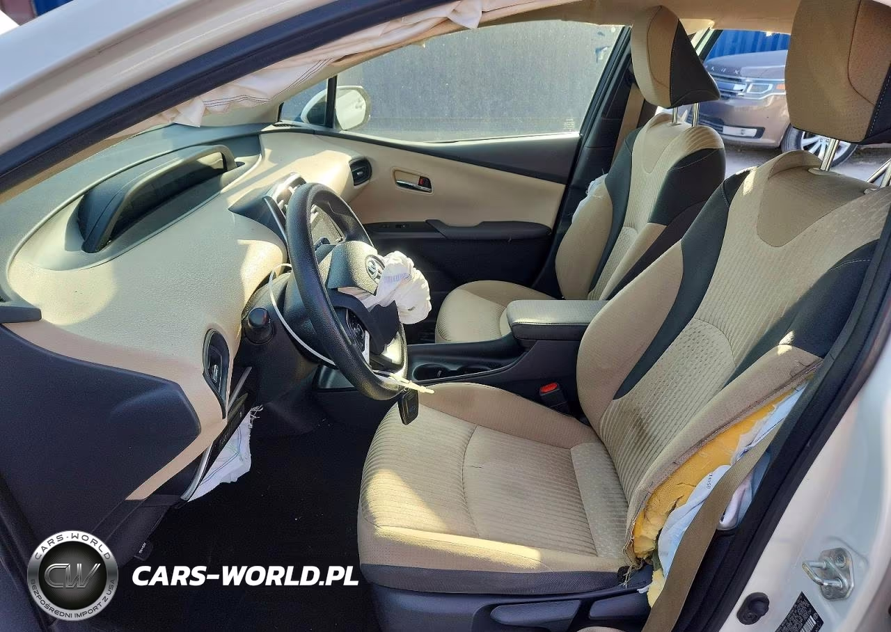 2016 Toyota Prius Two VIN:JTDKBRFU7G3513658 - 7