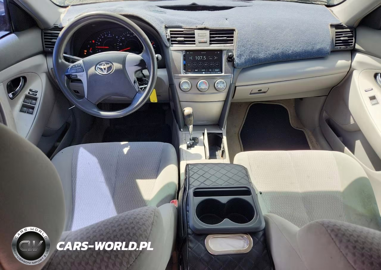 2010 Toyota Camry Le VIN:4T1BF3EKXAU067178 - 8