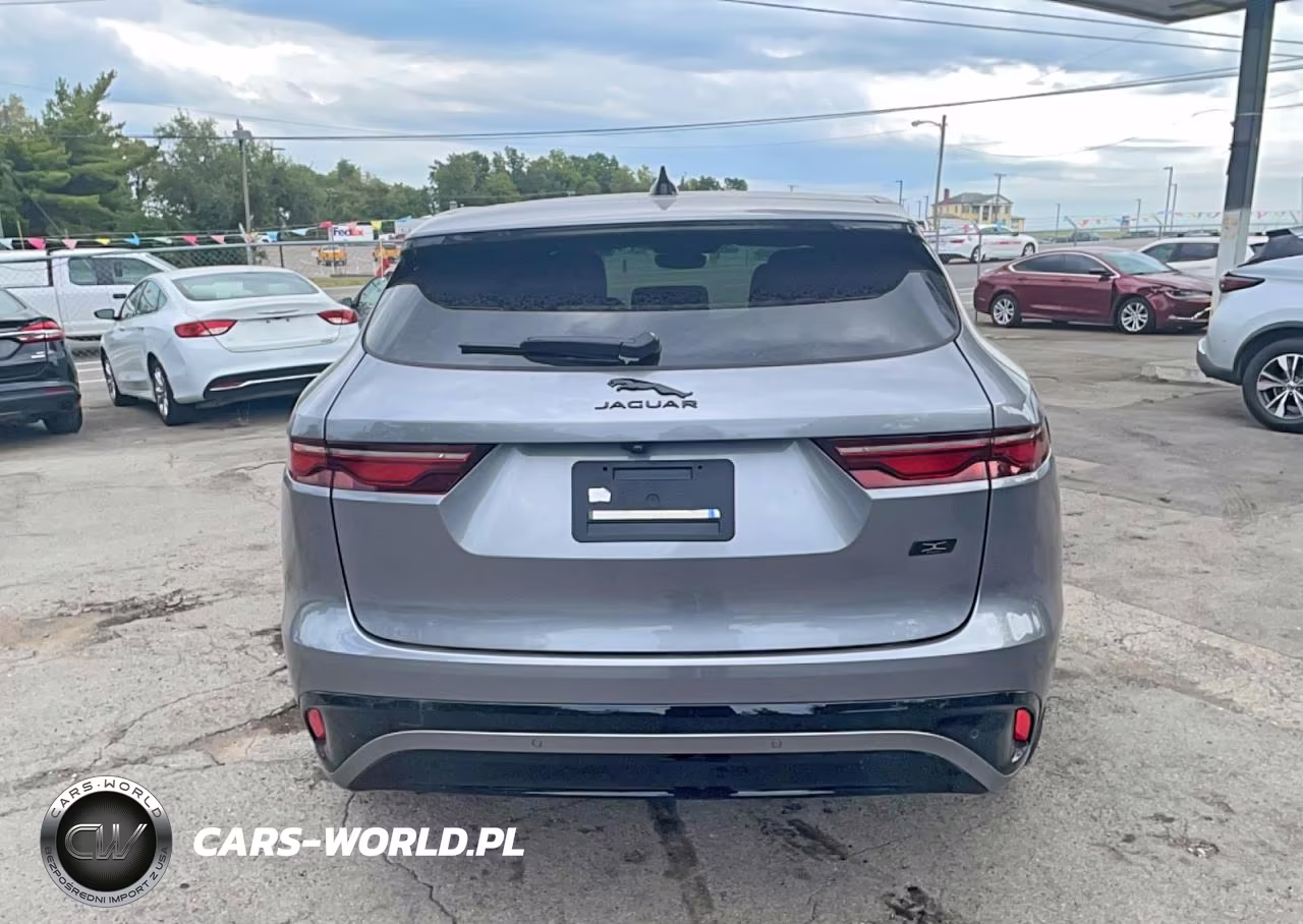 2026 Jaguar F-Pace R-Dynamic S VIN:SADCT2EX4TA755998 - 11