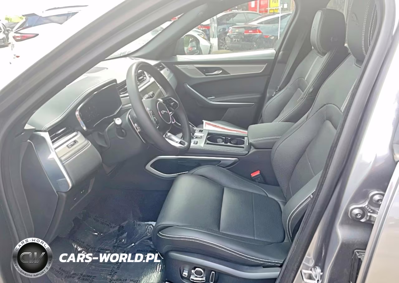 2026 Jaguar F-Pace R-Dynamic S VIN:SADCT2EX4TA755998 - 5