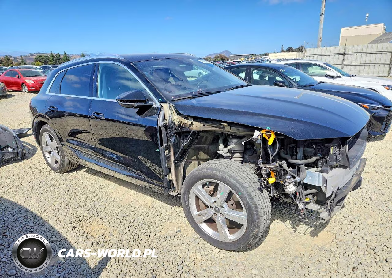 2019 Audi E-Tron Prestige VIN:WA1VAAGE9KB015883 - 4